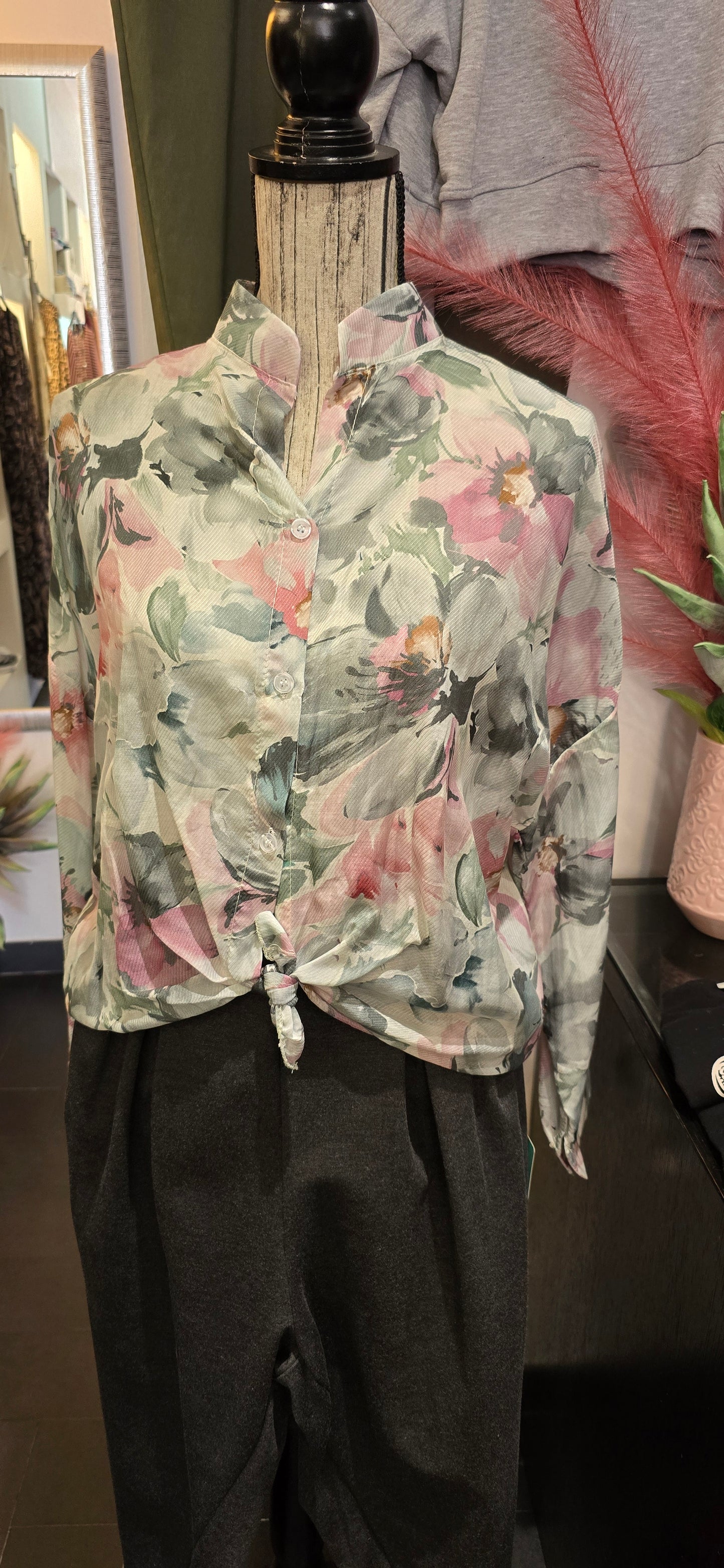 Camicia fiori silk grigia