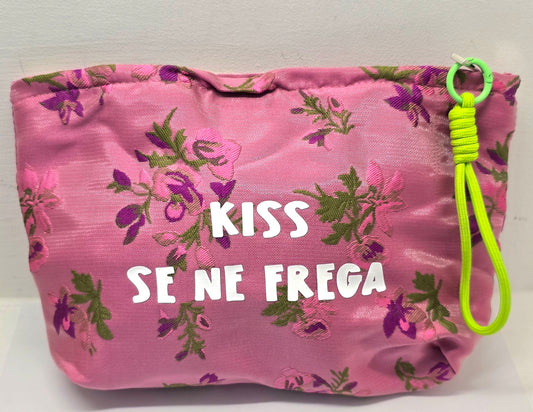 Le #similarMOOD " kiss se frega " fucsia