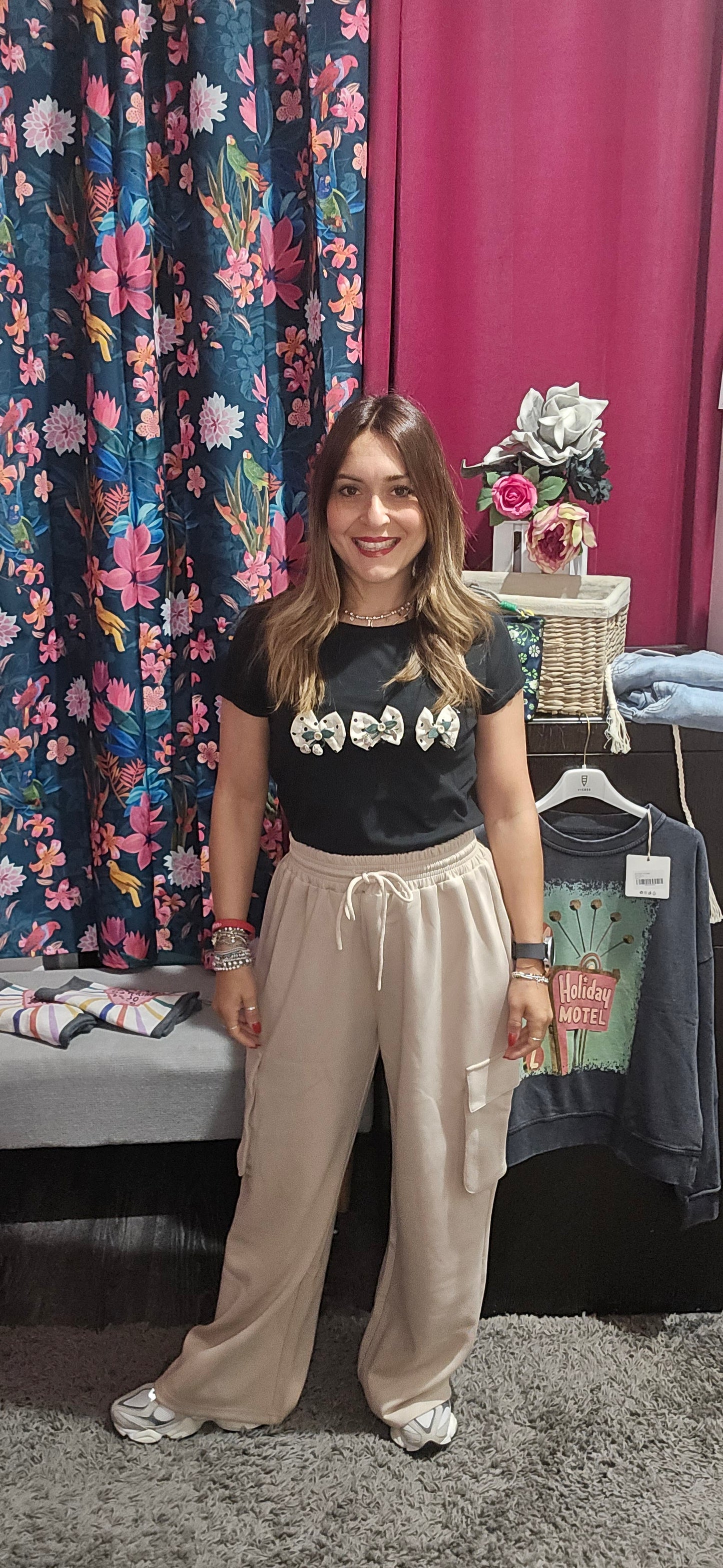 Pantalone tuta crema cargo