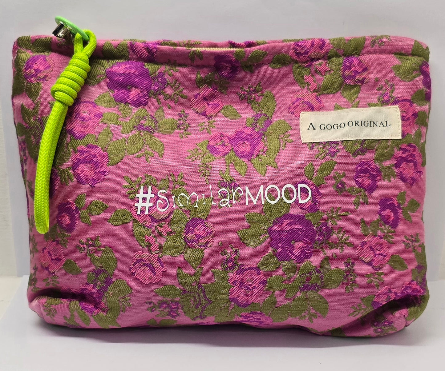 Le #similarMOOD " taccio" fiori fuscia