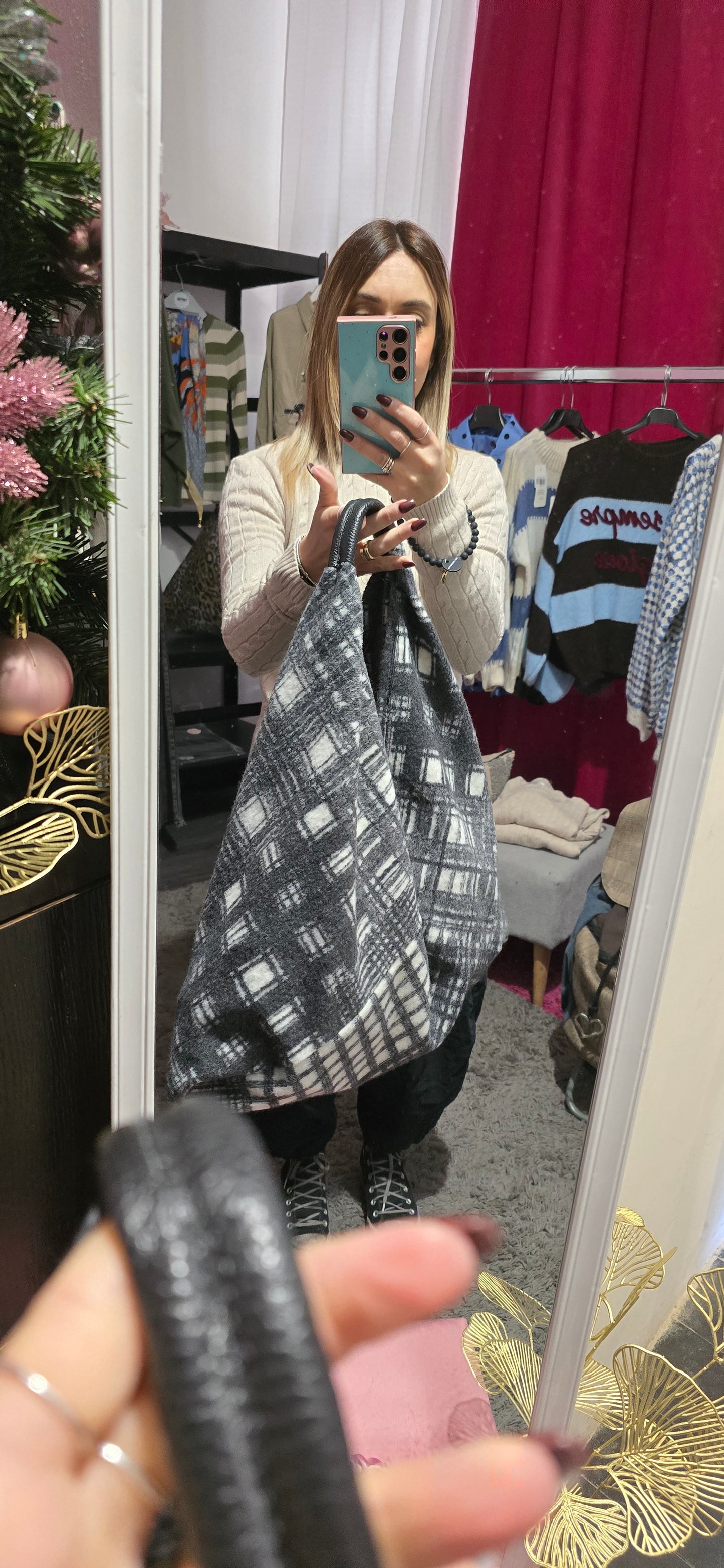 La Fuffy bag quadri grigio