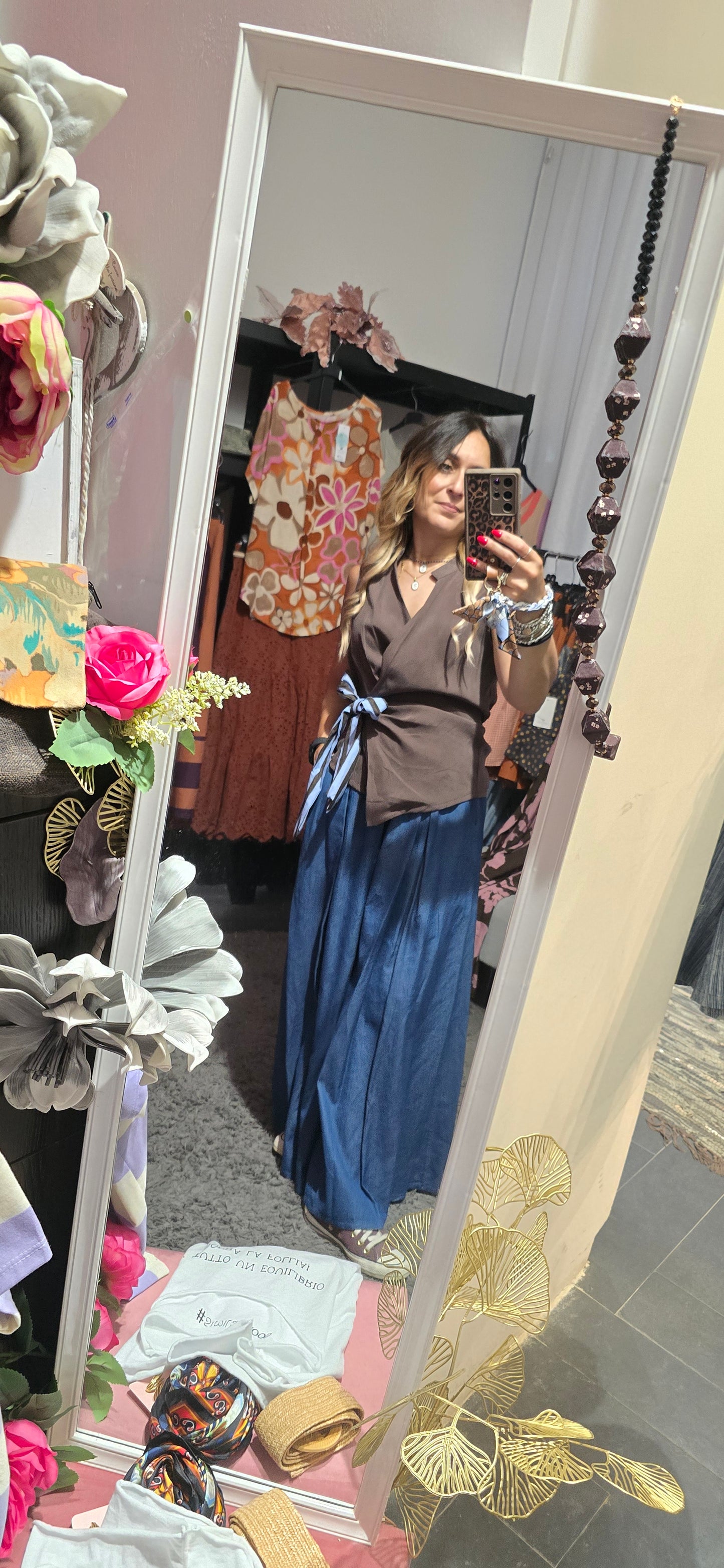 Blusa a portafoglio con fiocco moro