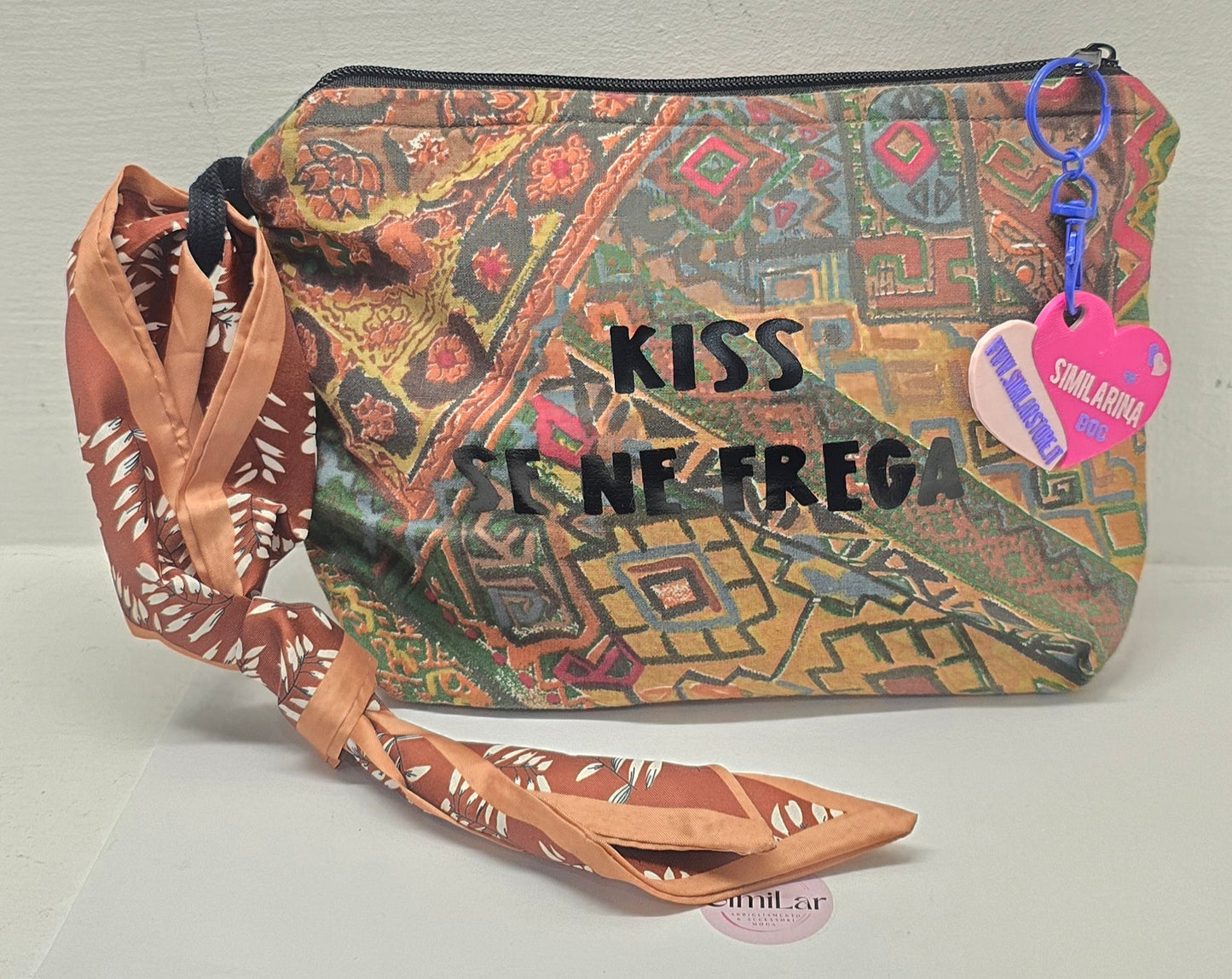 Le #similarMOOD LUXURY"kuss se ne frega " @48