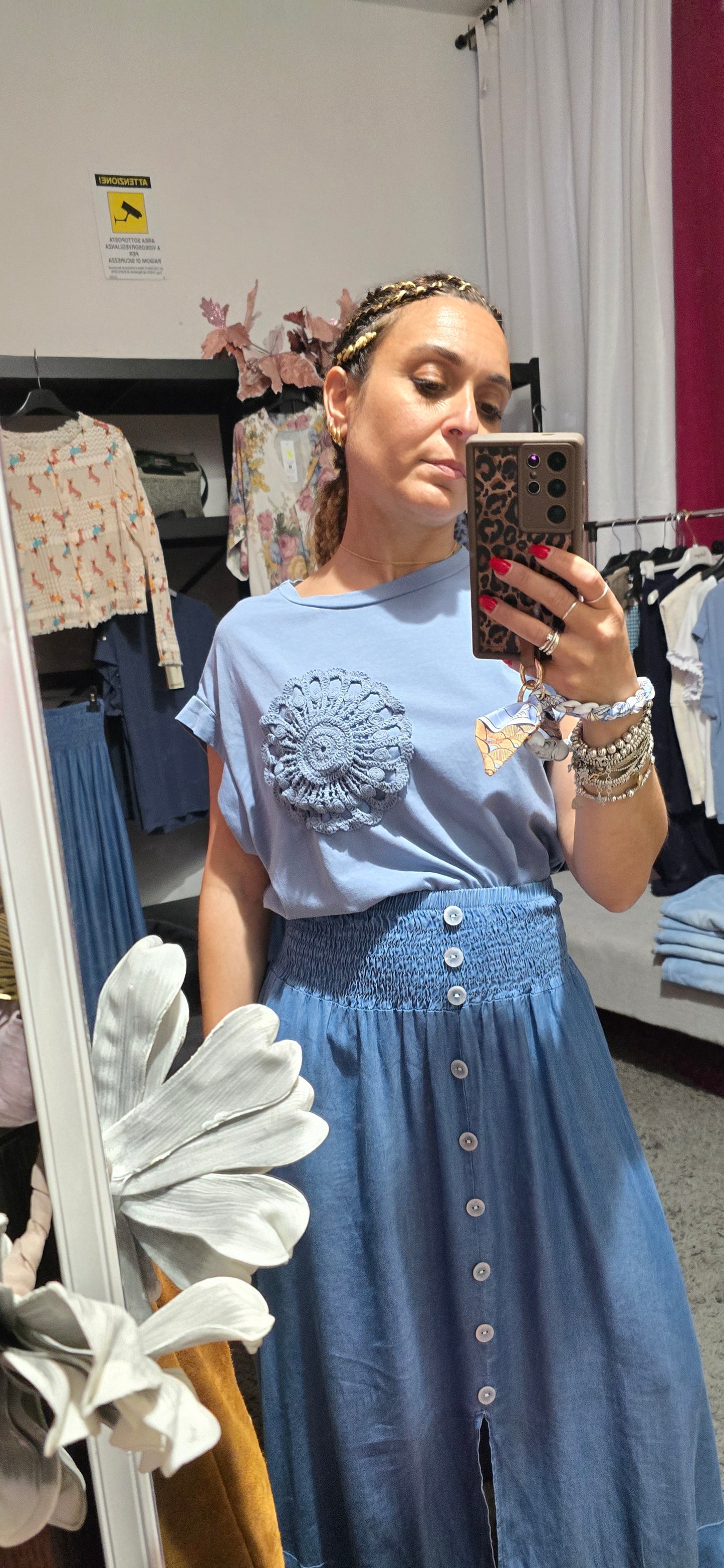Maglia fiore uncinetto