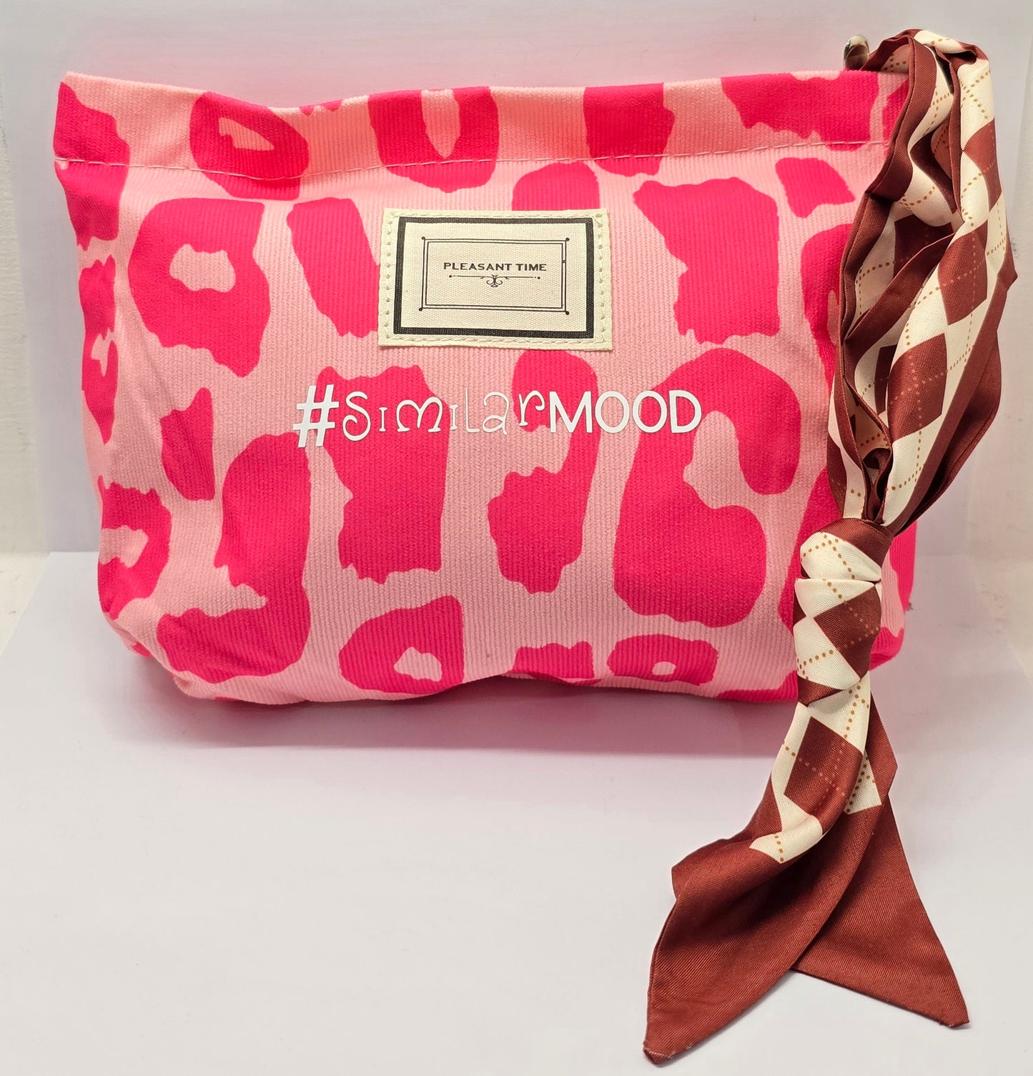 Le #similarMOOD " mal di gente" animalier fucsia