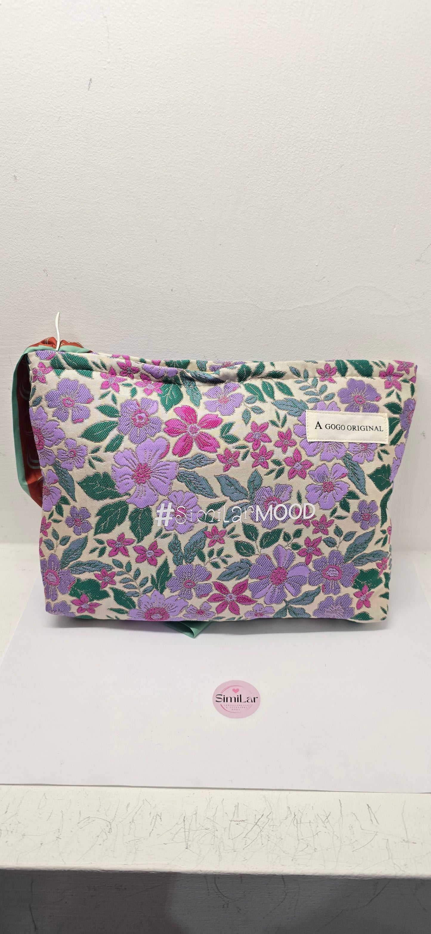 Le #similarMOOD " kiss" fiori viola