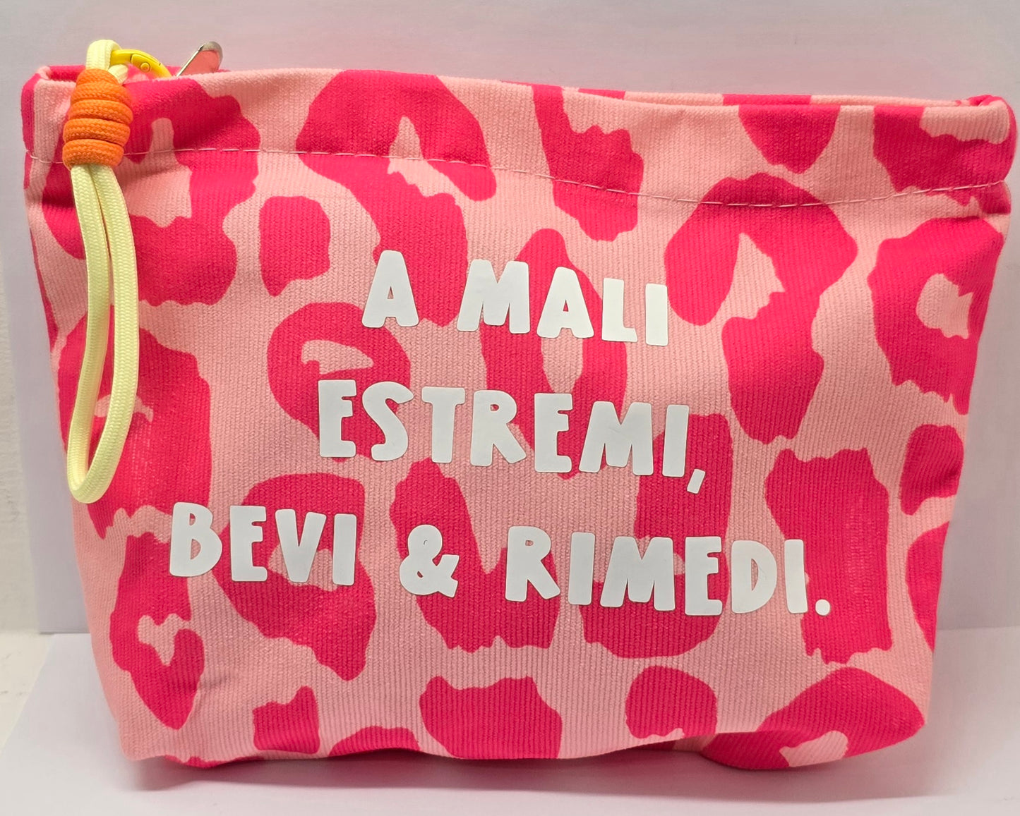 Le #similarMOOD " a mali estremi" animalier fucsia