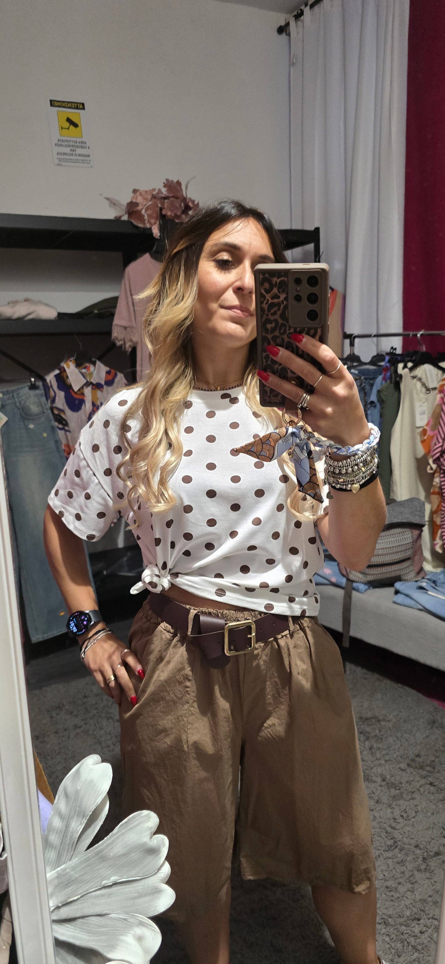 T shirt pois moro con nodo