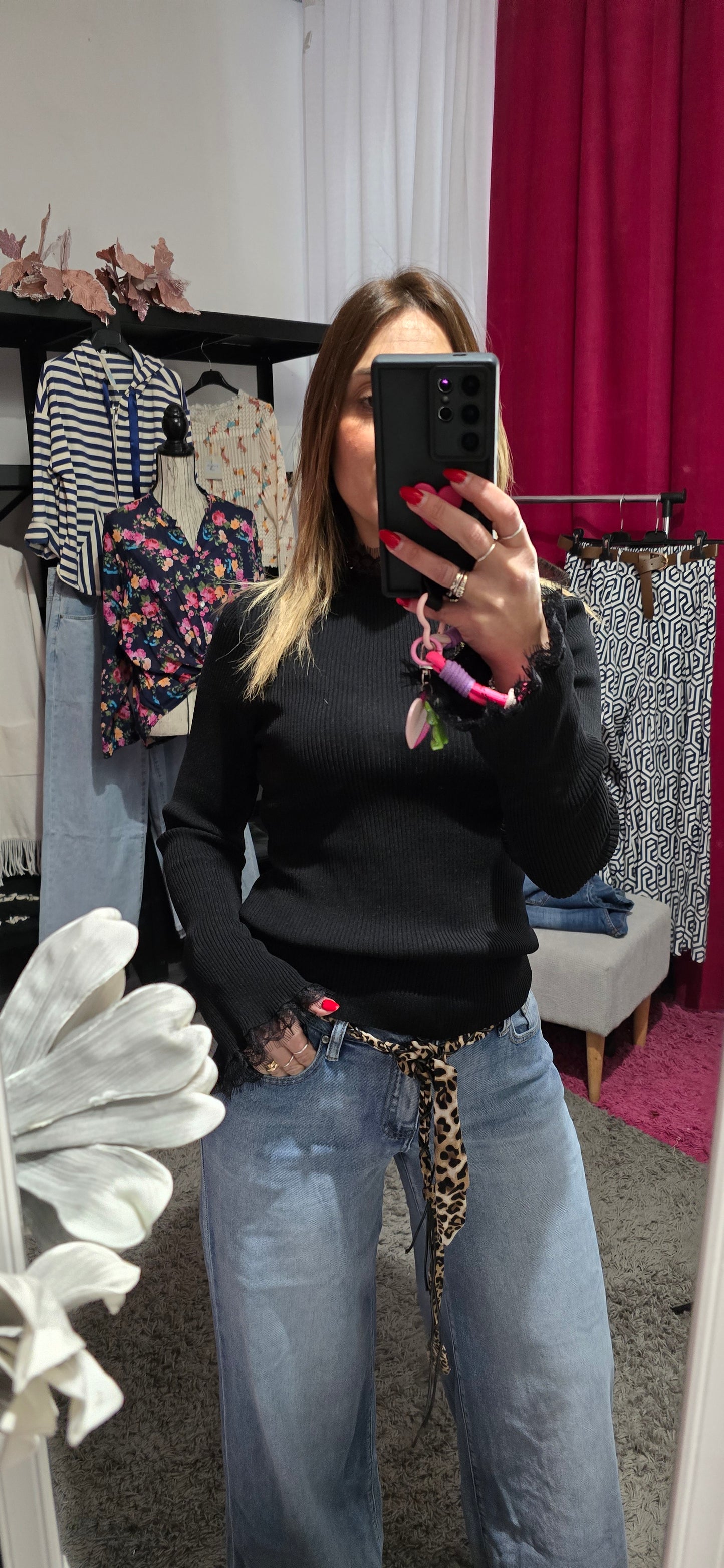 Maglioncino nero pizzo