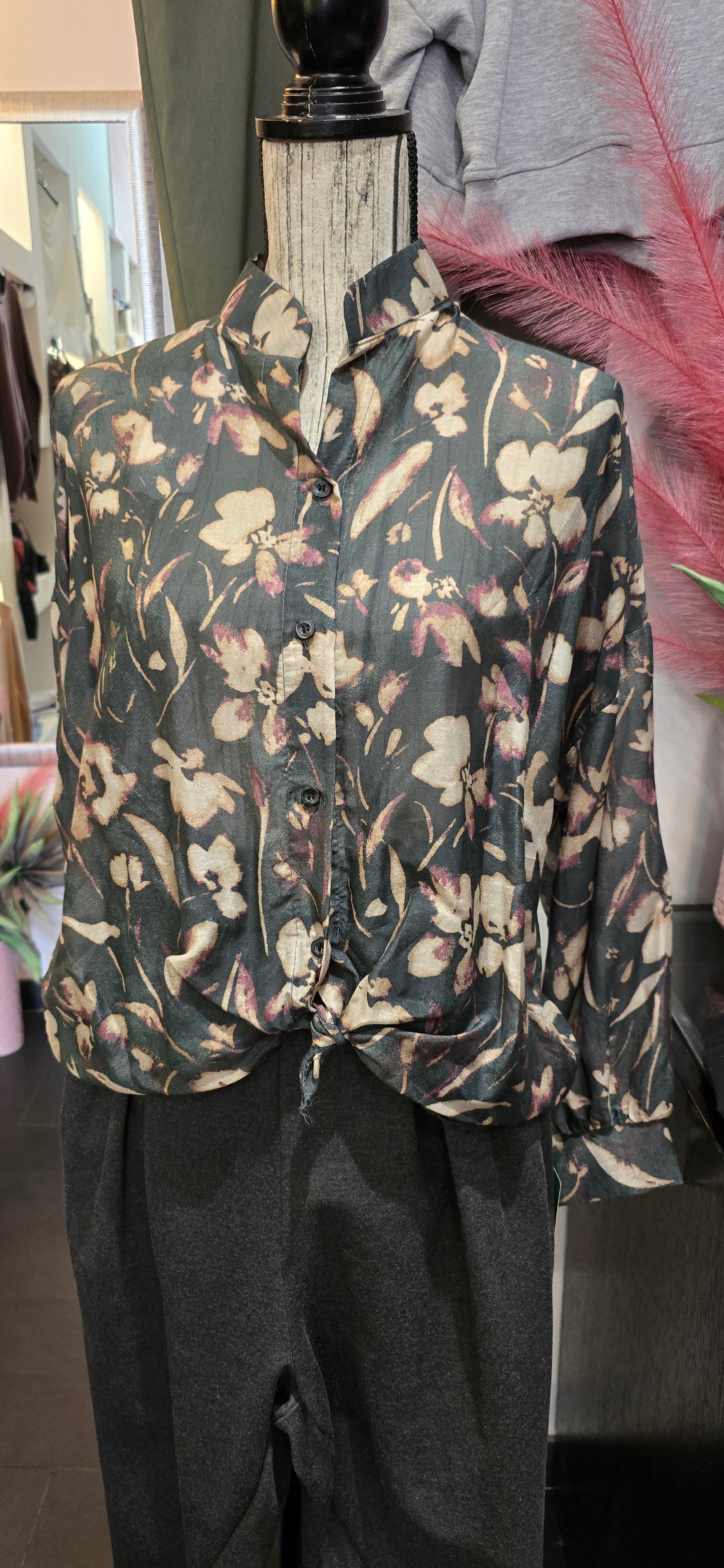 Camicia fiori silk nera