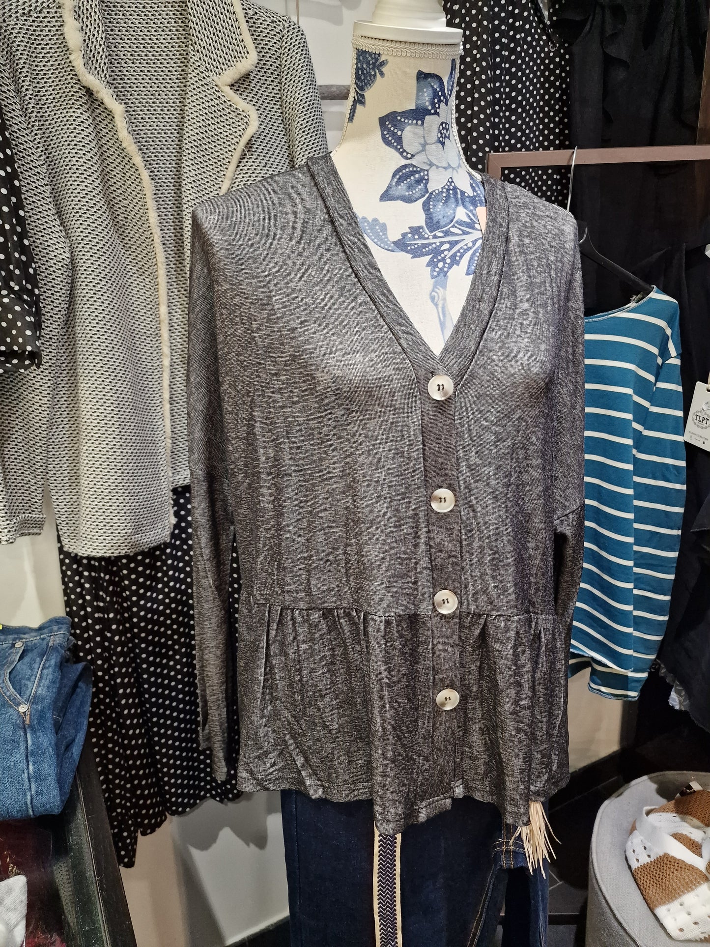 Cardigan grey