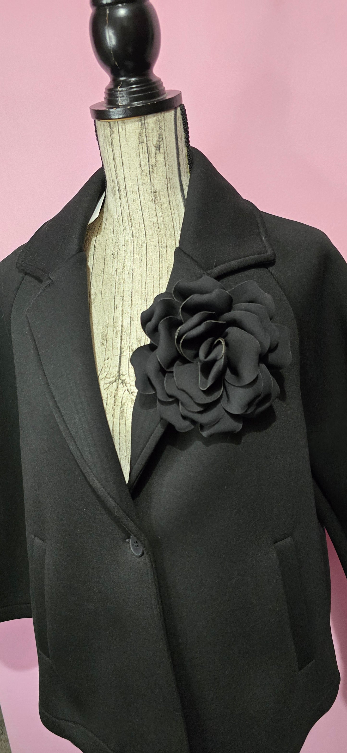 Blazer scuba con fiore applicato