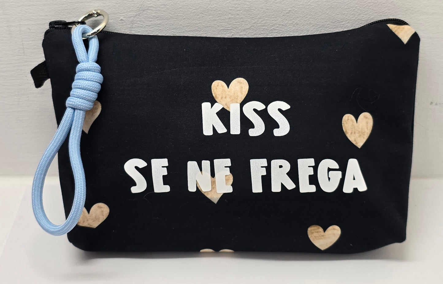 Le #similarMOOD MINI" kiss se ne frega "