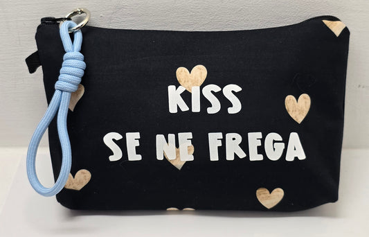 Le #similarMOOD MINI" kiss se ne frega "