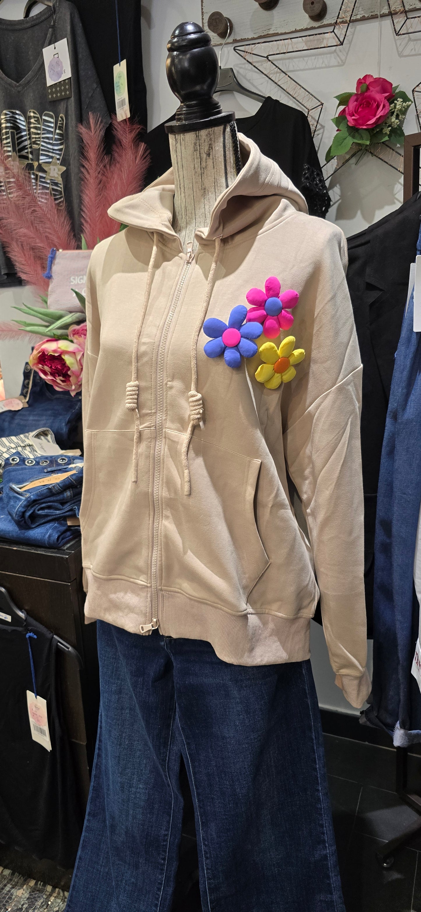 Felpa zip crema con fiori 💐