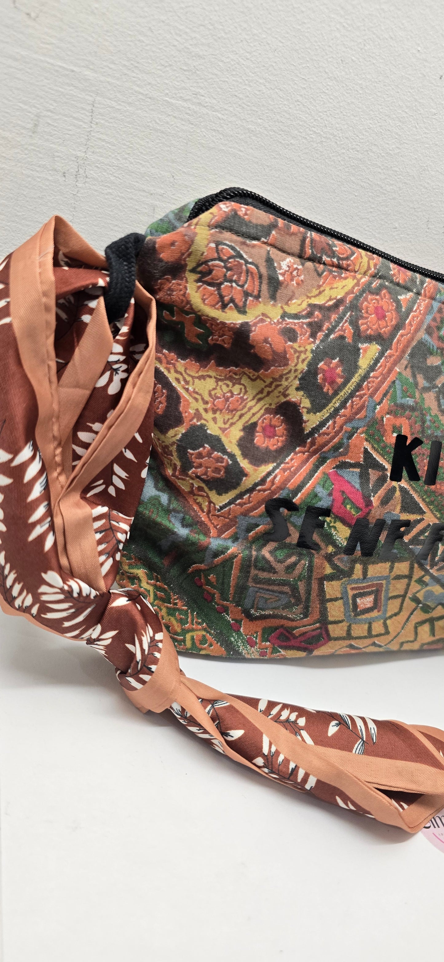 Le #similarMOOD LUXURY"kuss se ne frega " @48