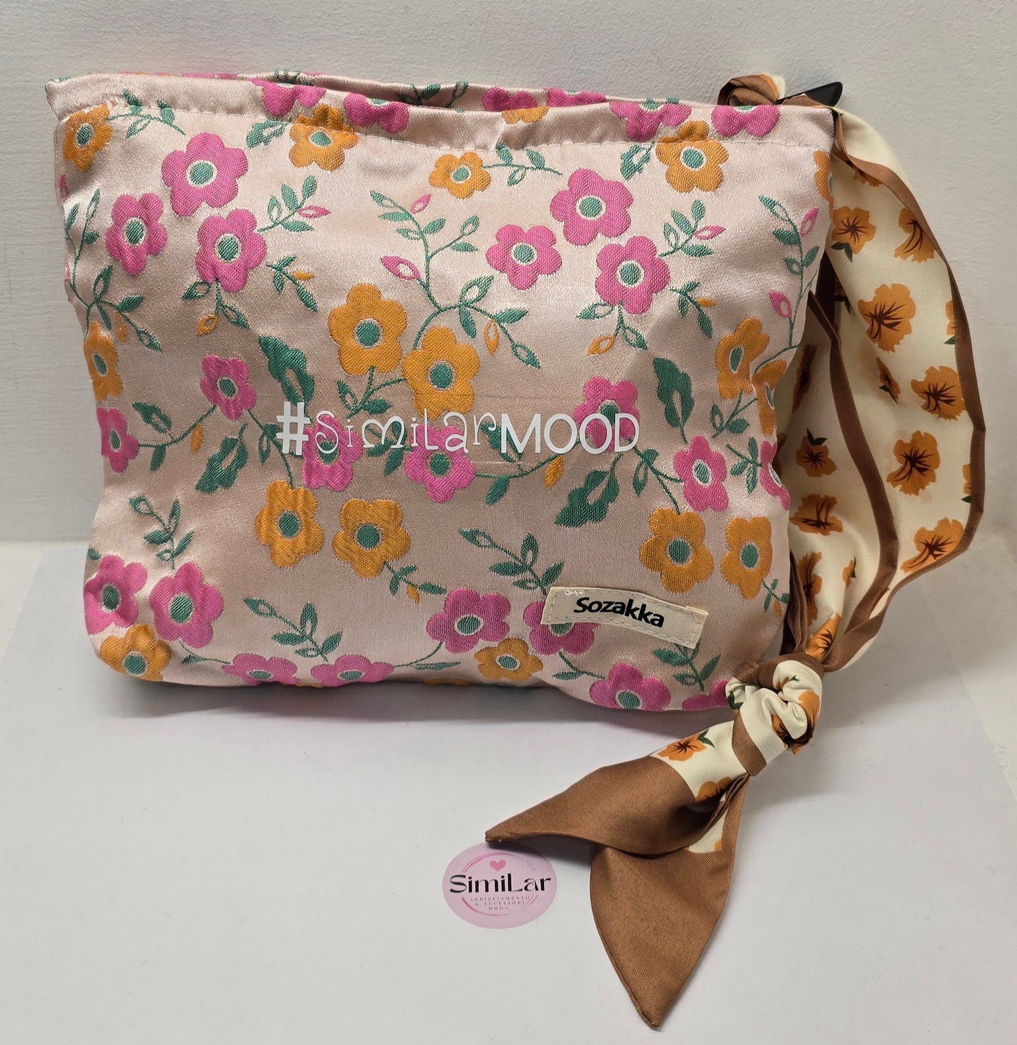 Le #similarMOOD " a mali estremi"margherite rosa