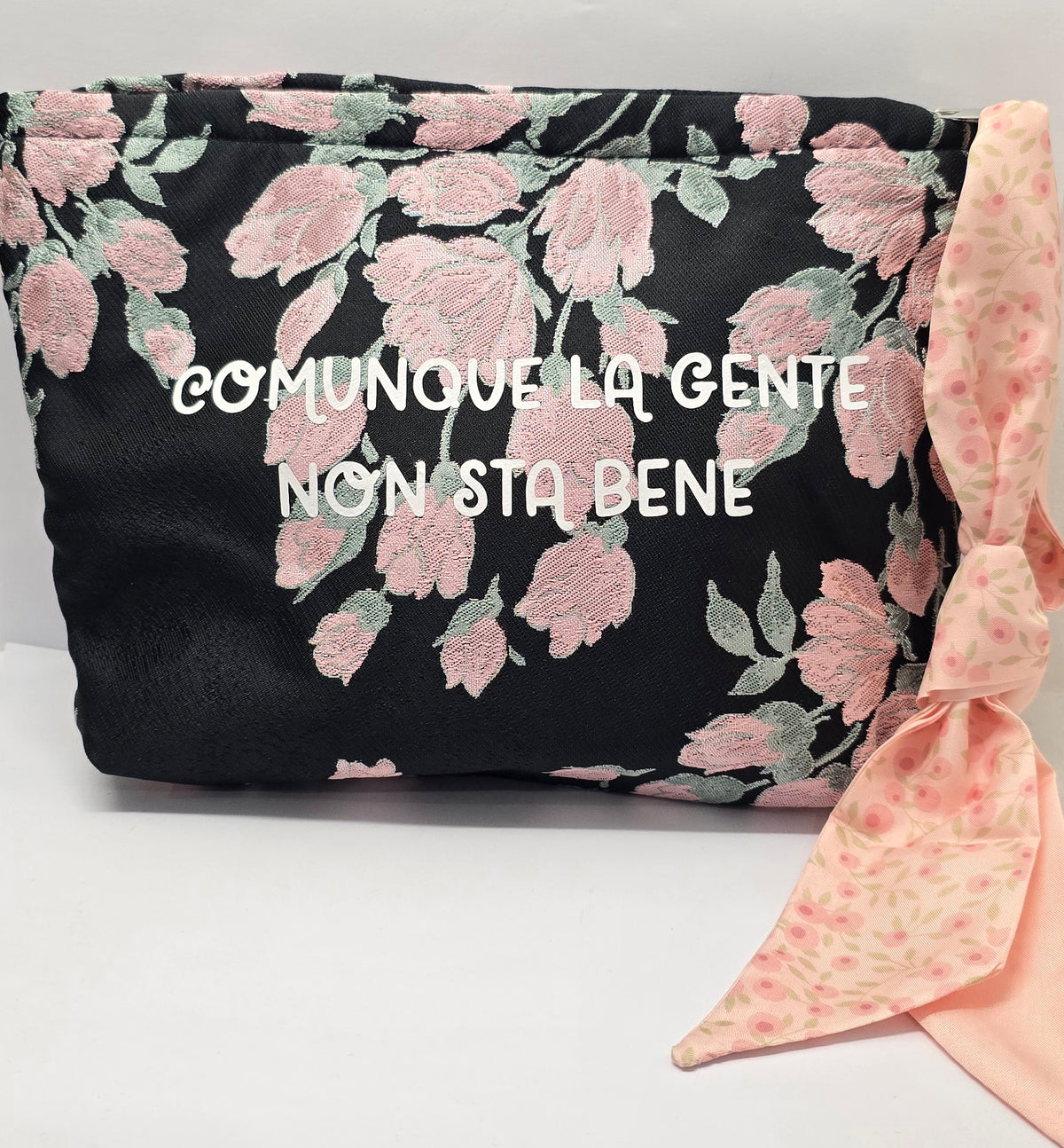 Le #similarMOOD "comunque la gente " nera